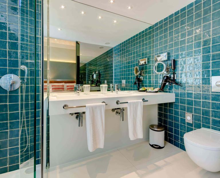 HABITACIÓN FAMILIAR Vincci Baixa 4* Lisboa HABITACIÓN FAMILIAR Vincci Baixa 4* Lisboa